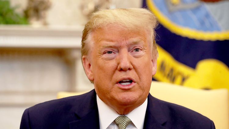 Trump im Dezember 2021 im Oval Office. Die Rechtskonservativen in den USA setzen nicht unbedingt auf eine Rückkehr des Ex-Präsidenten ins Weiße Haus - ihr Programm könnte auch ein anderer Trumpist umsetzen.
