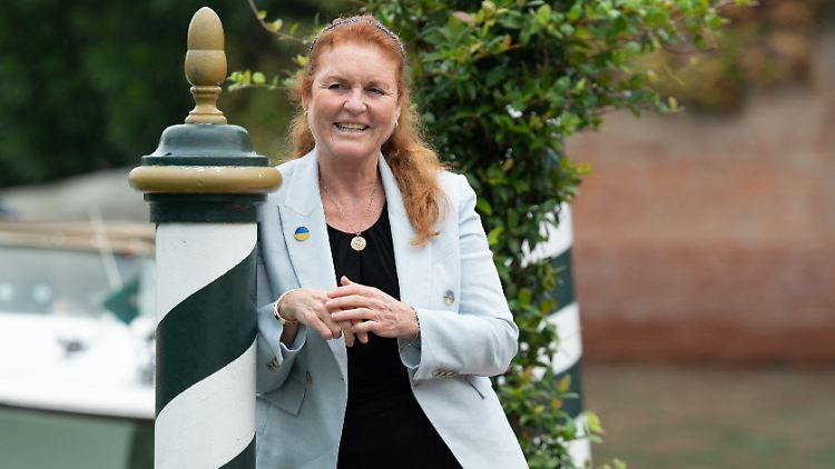 Verarbeitet ihre Brustkrebs-Erkrankung mit Humor: Herzogin Sarah Ferguson.