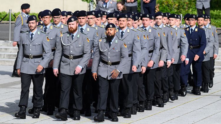 Die Wehrpflicht wurde 2011 praktisch abgeschafft.