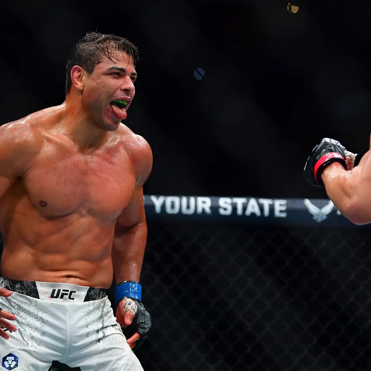 2024-02-18T053426Z-1047450785-MT1USATODAY22552886-RTRMADP-3-MMA-UFC-298-WHITTAKER-VS-COSTA