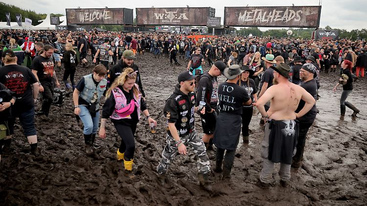 Über die wirtschaftlichen Fragen soll nach Festival-Ende ab Montag gesprochen werden.