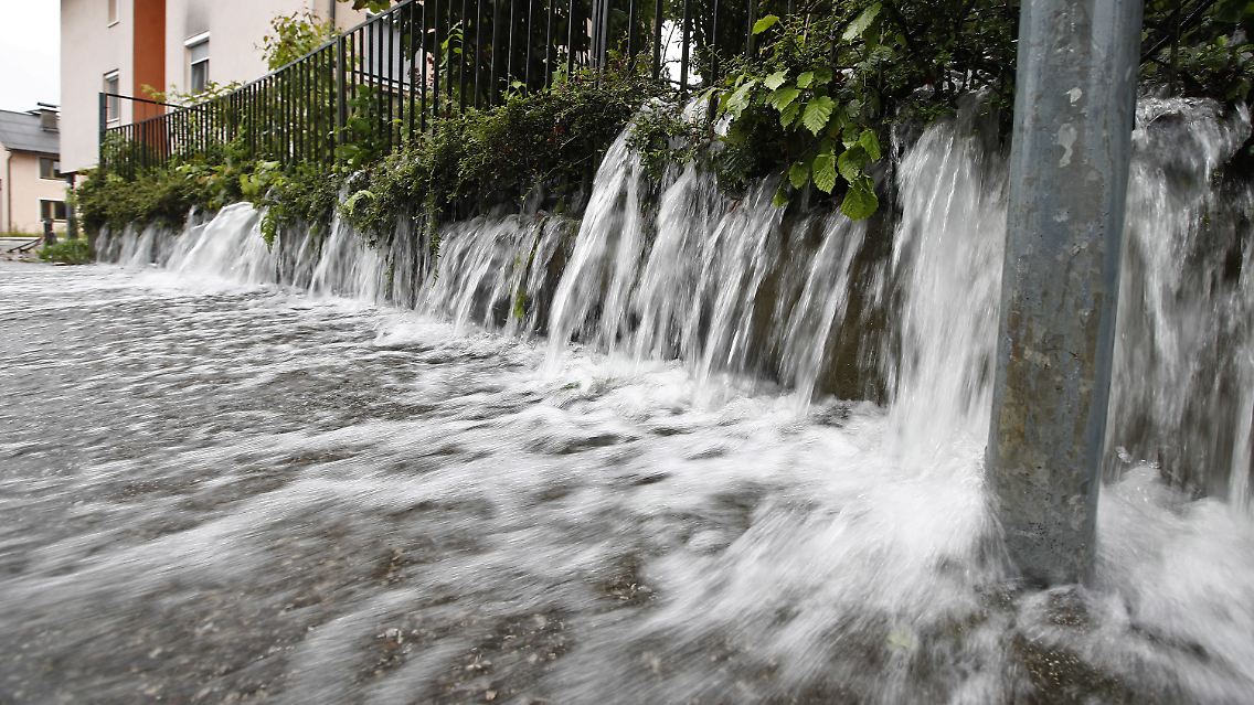 ... verursachen die Wassermassen ...