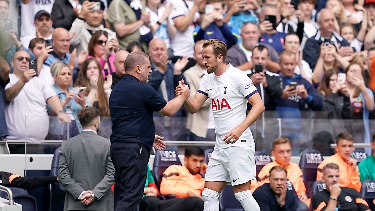 Ange Postecoglou und Harry Kane sind dieser Tage noch ein Team.