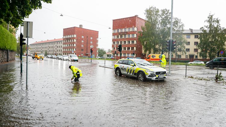 In Oslo stehen manche Straßen schon unter Wasser.