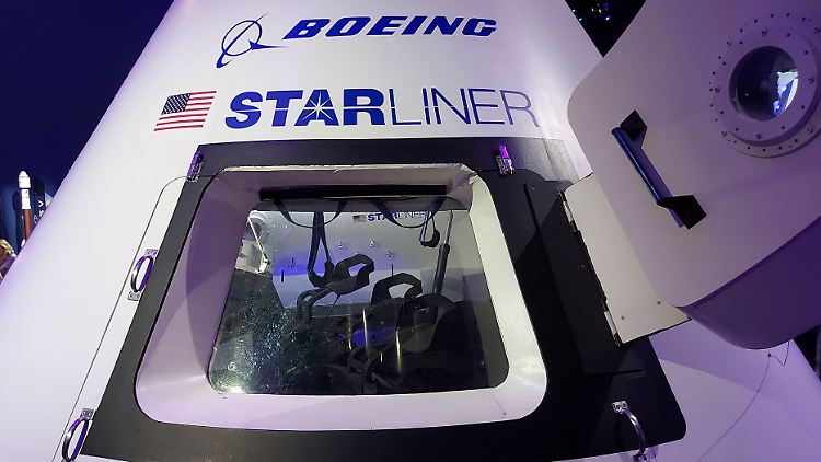 Nach zahlreichen Pannen soll es im März 2024 endlich so weit sein: Der erste bemannte Flug einer Starliner-Raumkapsel zur ISS soll dann möglich sein. 