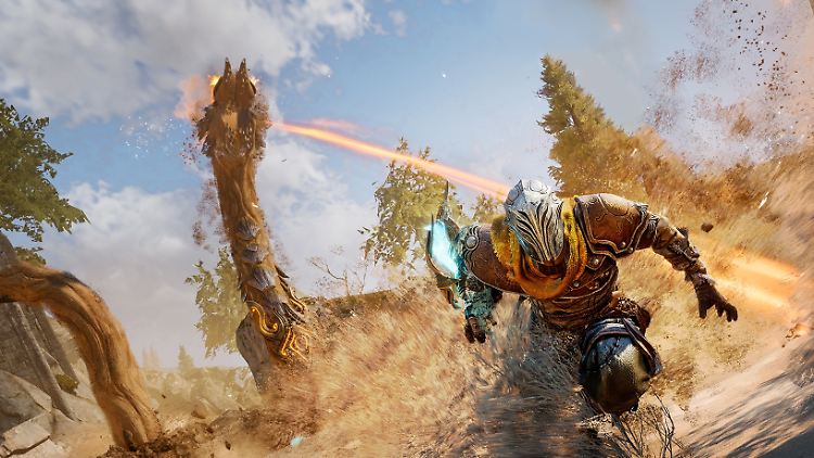 Durch den Sand vor dem Riesenwurm wegsurfen - "Atlas Fallen" setzt auf dynamisches Gameplay.