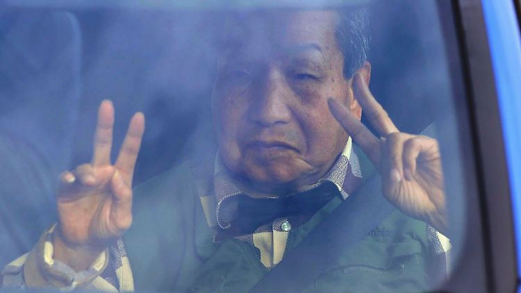 Die jahrzehntelange Isolationshaft hat Iwao Hakamada gezeichnet. Er lebe in einer Wahnvorstellung, sagt seine Schwester Hideko. 