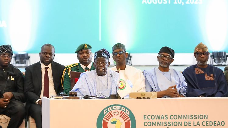 Die ECOWAS-Gruppe beschloss, alle Sanktionen gegen den Niger weiterhin aufrecht erhalten zu wollen.