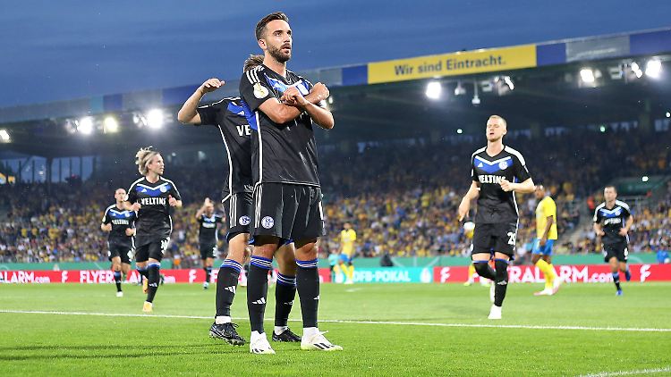 Kenan Karaman drehte mit seinem Tor zum 2:1 die Partie.