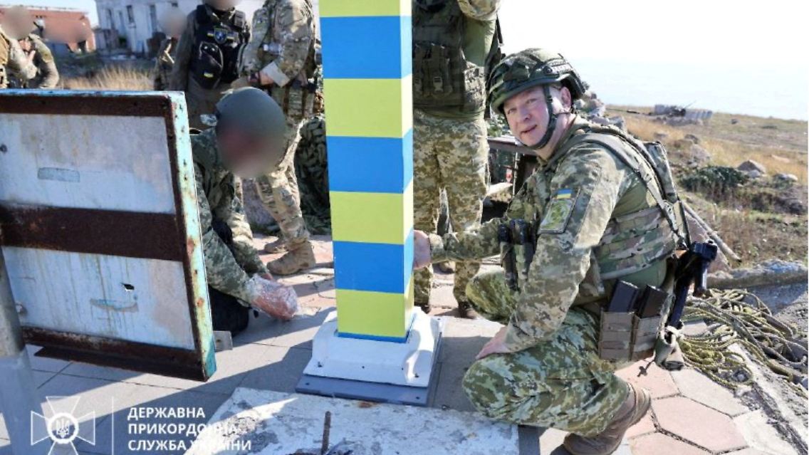 Die Schlangeninsel ist eine der wenigen Inseln im Schwarzen Meer und gehört zur Oblast Odessa in der Ukraine.