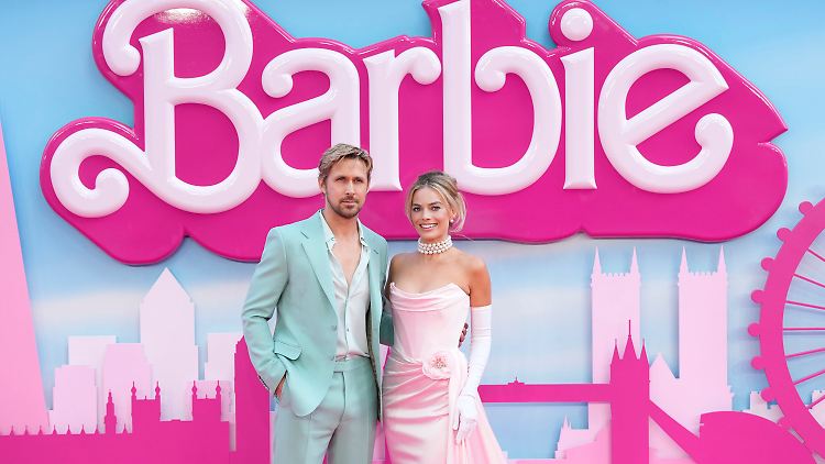 Spielen Ken und Barbie: Ryan Gosling und Margot Robbie.