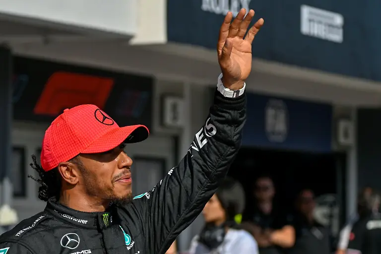 Faehrt-seine-letzte-Saison-fuer-das-Team-Mercedes-Lewis-Hamilton