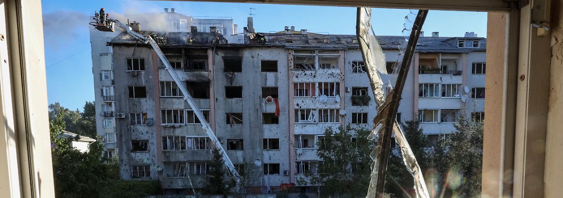 2023-08-15T063436Z_137392810_RC25O2AN5N2J_RTRMADP_3_UKRAINE-CRISIS-ATTACK-LVIV.JPG