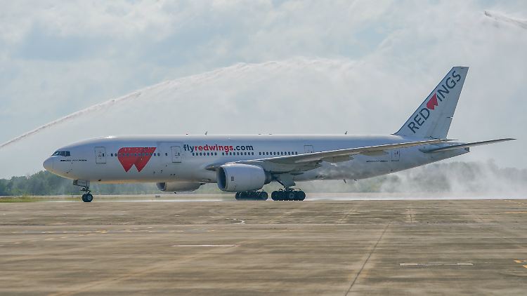 Derzeit ist nur noch eine von drei Boeing 777 von Red Wings einsatzbereit.
