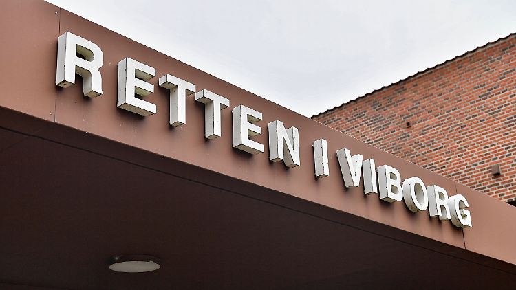 Der 39-Jährige wurde vom Amtsgericht der Stadt Viborg wegen Vergewaltigung zu sechs Jahren Gefängnis sowie dauerhafter Ausweisung verurteilt. 