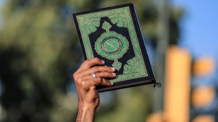 Nach der Verbrennung eines Korans in Schweden haben im Irak im Juni Hunderte Menschen demonstriert.