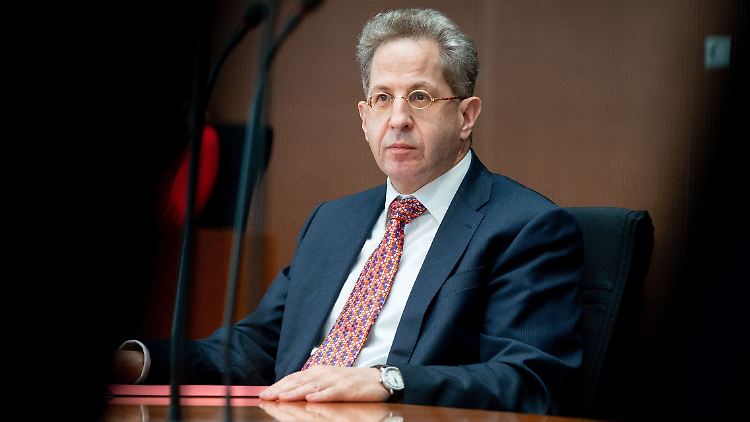 Maaßen wollte sich auf Anfrage nicht zu den Chats mit Krall äußern.