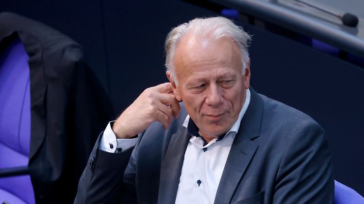 Für Jürgen Trittin ist das Vorgehen der Familienministerin nur konsequent.