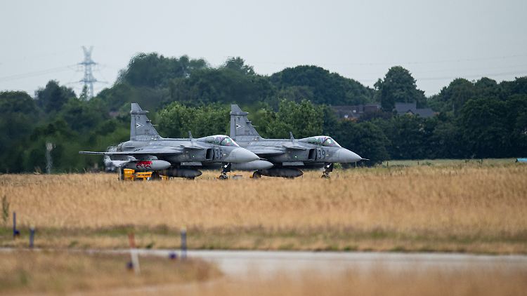 Die Gripen gehen womöglich bald im Einsatz der Ukraine gegen Russland in die Luft.