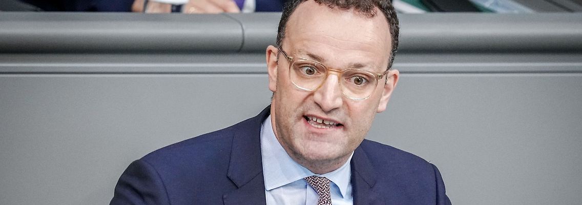 Unions-Fraktionsvize Jens Spahn spricht sich für niedrigere Steuern und Abgaben aus.