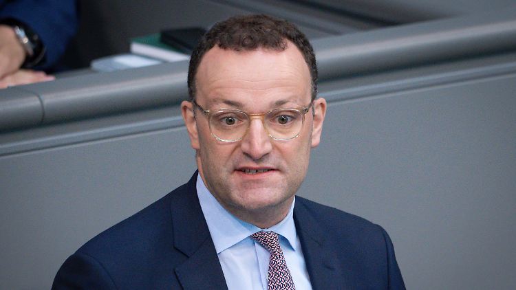 Unionspolitiker Jens Spahn fordert ein paar Reformen.