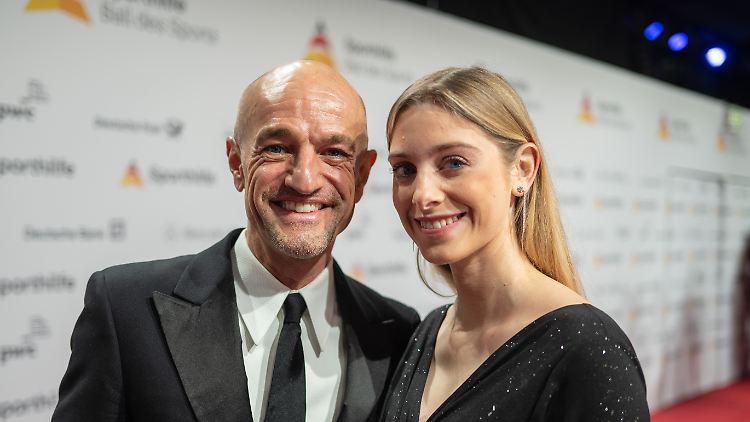 Peyman Amin und seine Freundin Sandra Apfelbeck
