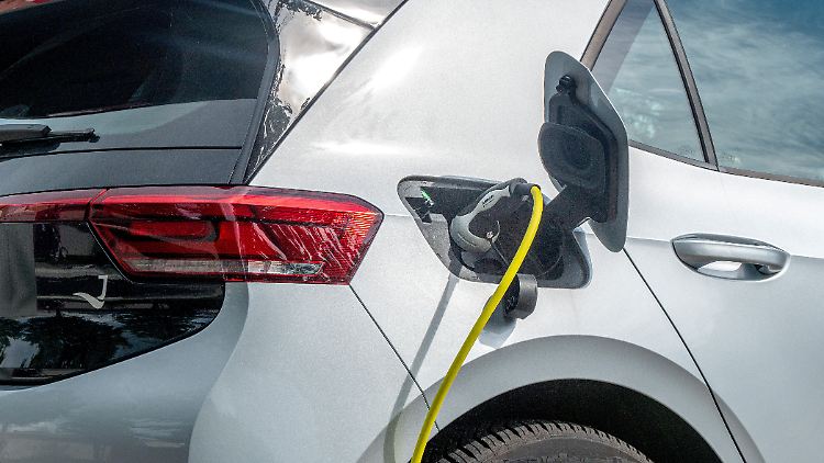 Um die Förderung zu erhalten, müssen auch Solarzellen und Speicher installiert werden.