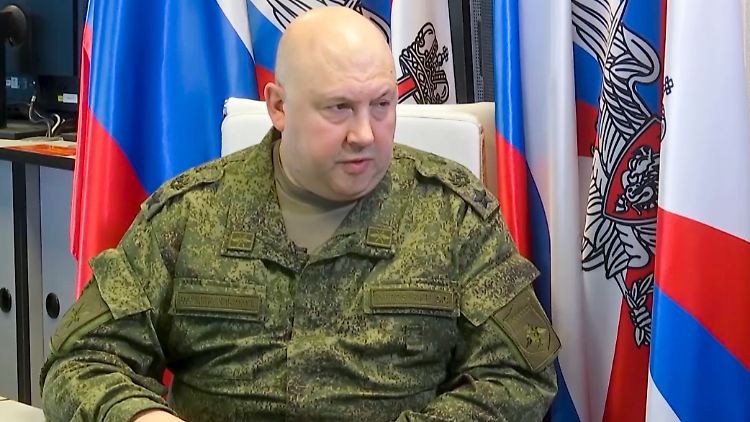 Surowikin war von Oktober 2022 bis Januar 2023 Oberbefehlshaber der russischen Einheiten in der Ukraine. 