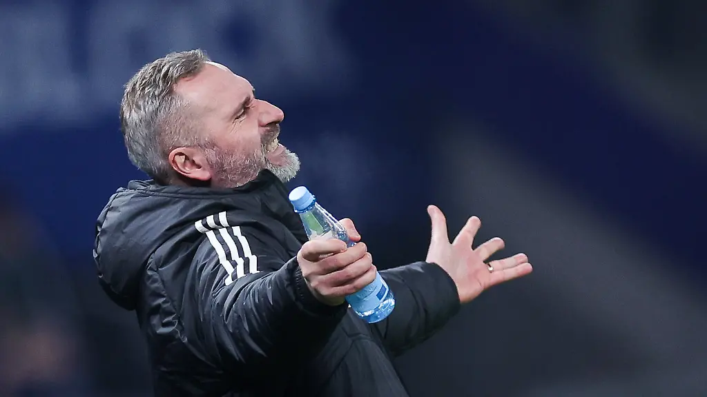 03d1bbf02bd1bf9bb775ee11cbbf70aa