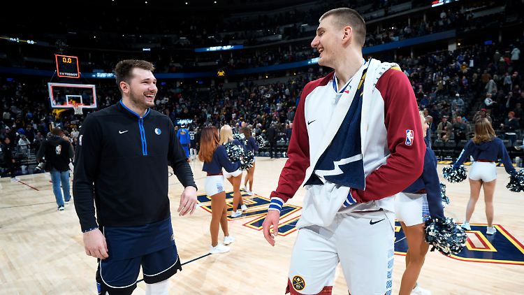 Luka Dončić spielt für Slowenien, bei Serbien aber fehlt Nikola Jokić.