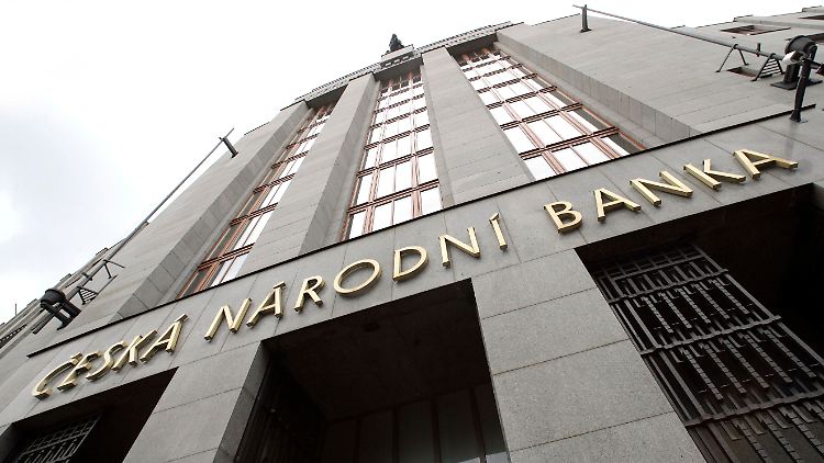 Die tschechische Notenbank hat offenbar ein Glaubwürdigkeitsproblem. Analysten warnen: Im kommenden Jahr könnte die Krone abwerten.