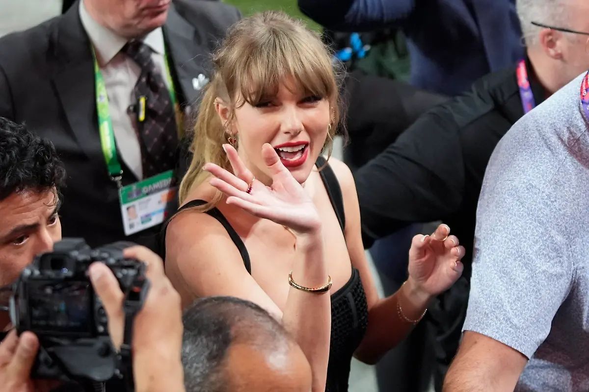 3abb1650e534cb472a5206ec3cd13dc9