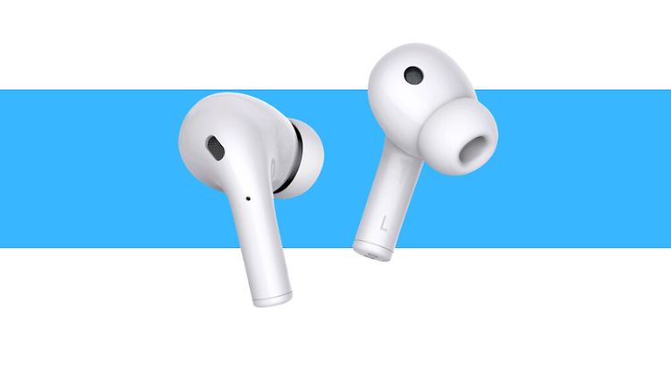 Die Aldi-Kopfhörer von Maginon sehen den Airpods von Apple täuschend ähnlich.