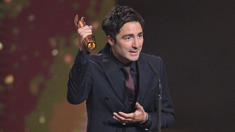 Beim Deutschen Filmpreis durfte sich Regisseur Ilker Catak bereits über mehrere Auszeichnungen für "Das Lehrerzimmer" freuen. Ob es auch bei den Oscars klappt?