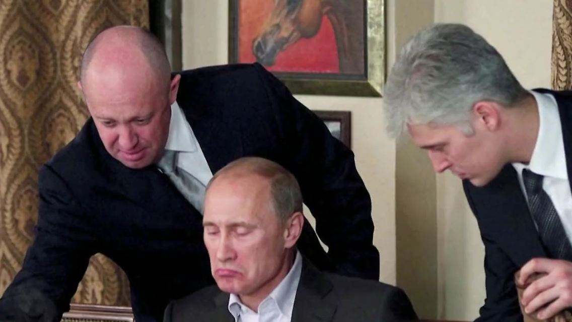 PrigoschinPutin.JPG