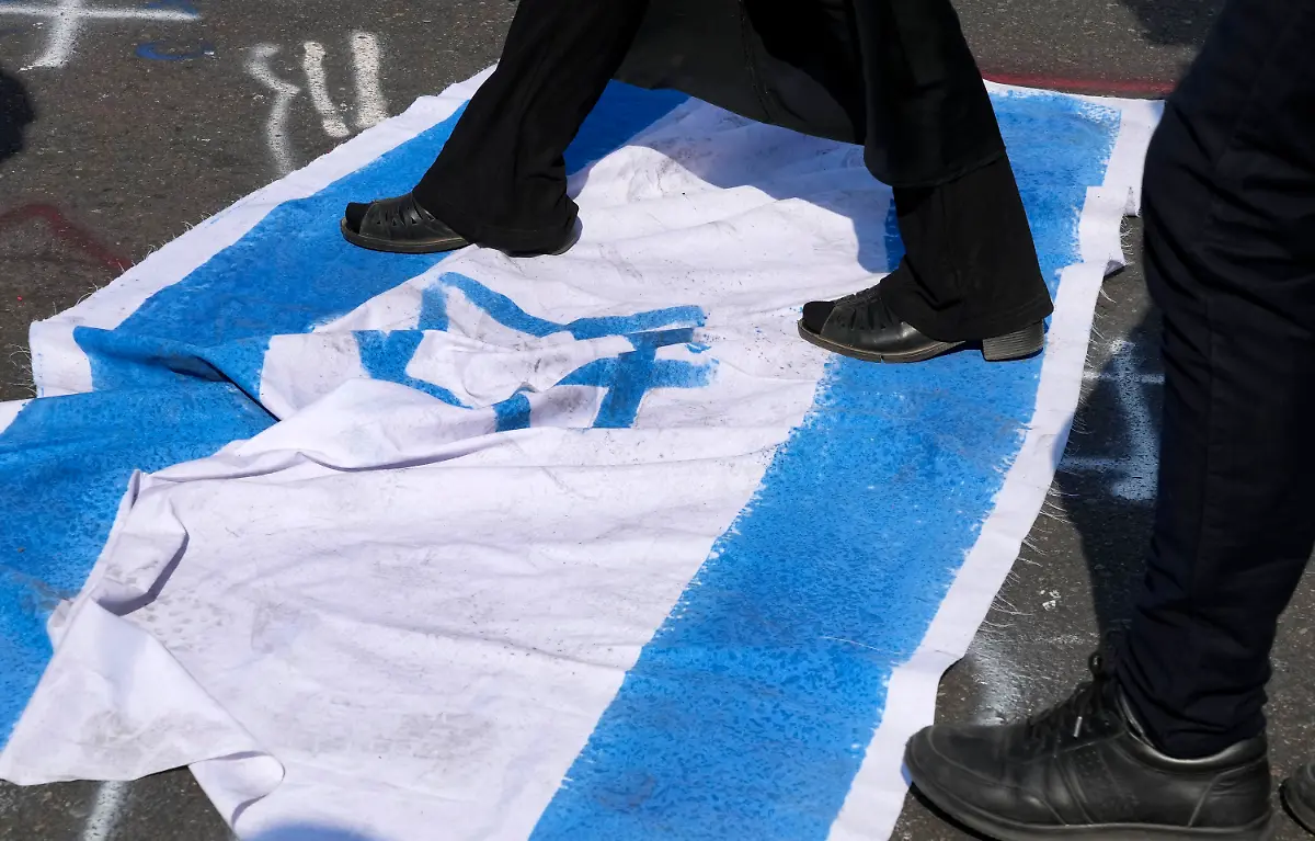 e214dc1a335202074f0fdd3585a627ac