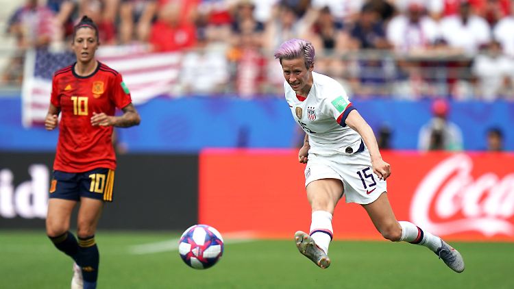 Bei der WM 2019 standen sich Rapinoe (rechts) und Hermoso auf dem Feld gegenüber.