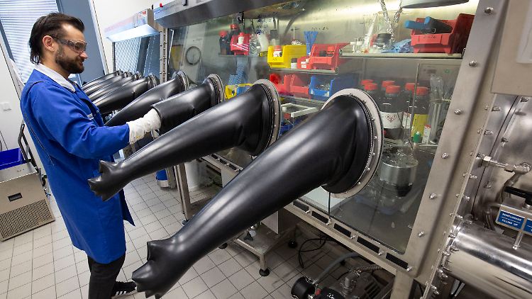 "In der Pharmaindustrie ist Deutschland in Europa einer der wichtigsten Player", sagt Gregor Sebastian.