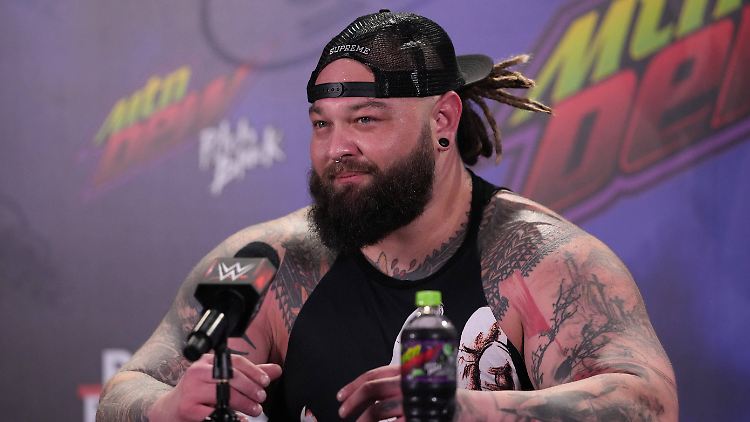 Windham Rotunda war als Bray Wyatt bekannt und stammte aus einer Wrestler-Familie.