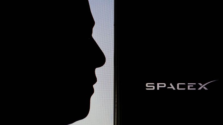 Angeblich könne SpaceX nur US-Bürger einstellen, behauptet das Unternehmen.