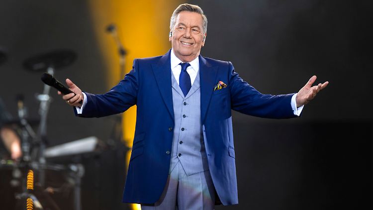 Schlagerikone - und Großvater: Roland Kaiser.
