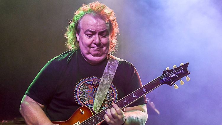 Bis zuletzt ein leidenschaftlicher Musiker: Bernie Marsden 2018 im kalifornischen Santa Ana auf der Bühne.