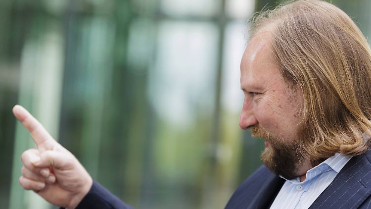 "Wir dürfen die repressive Seite nicht vernachlässigen": Hofreiter will ein Verbot der AfD nicht ausschließen. 