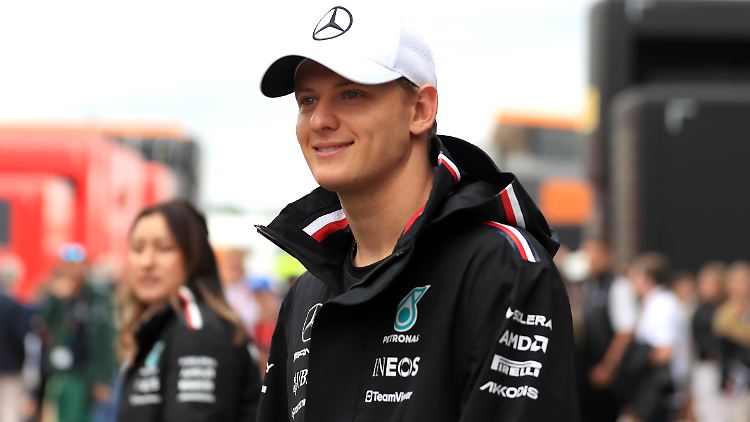 Liebestechnisch im Aufwind: Mick Schumacher.