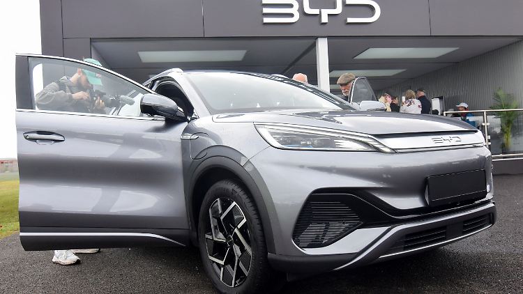 BYD verdiente im ersten Halbjahr umgerechnet fast 1,3 Milliarden Euro.