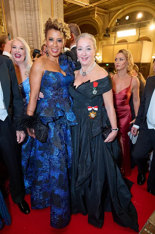 epi-217601838-ACTIONPRESS-FOTO-ONLINE-action-43763729-jpg-Wiener-Opernball-202