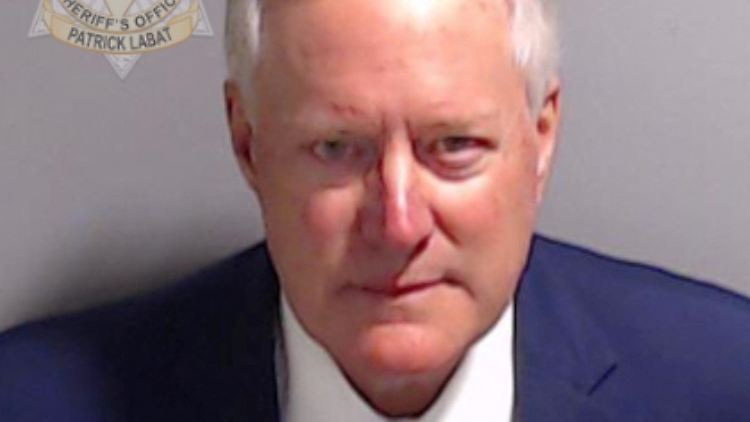 Mark Meadows musste sich - ebenso wie Donald Trump - in Georgia zur Aufnahme seiner Personalien melden.