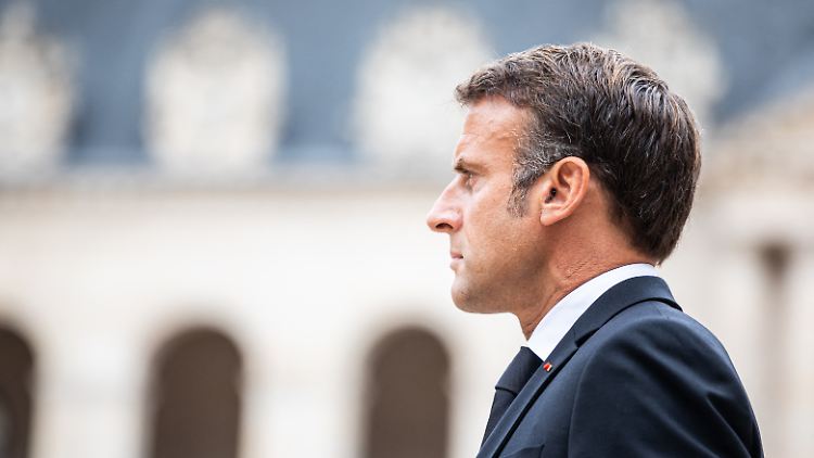 Präsident ohne eigene Mehrheit: Macron will umkämpfte Themen wie Migration, öffentlicher Sicherheit und Arbeitsmarkt breit besprechen.
