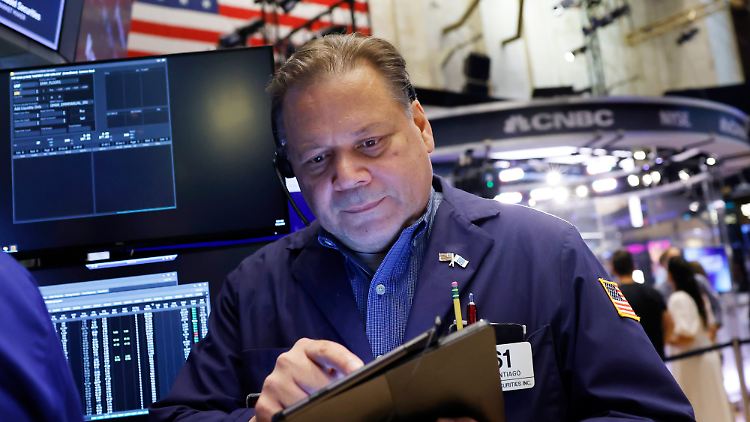 Händler auf dem Parkett der Wall Street. (Archivbild)