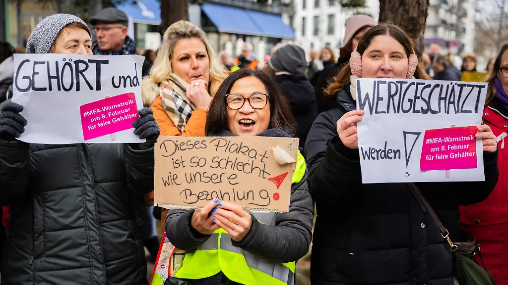 922efc183d6ad79cccbb62b47ba922db